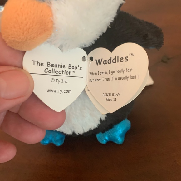 TY Beanie Boos WADDLES the Penguin Glitter Eyes & Feet 6 inch NEW w Tags - Picture 4 of 8